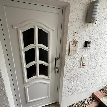 Naehe Autobahn Ruhige Lage Fuer Familien & Monteure * Erolzheim